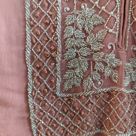 Pink Salwar Kameez - Picture 5 of 7